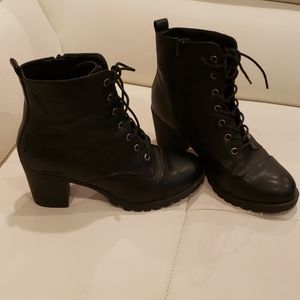 Moto style heeled Black Star Boots